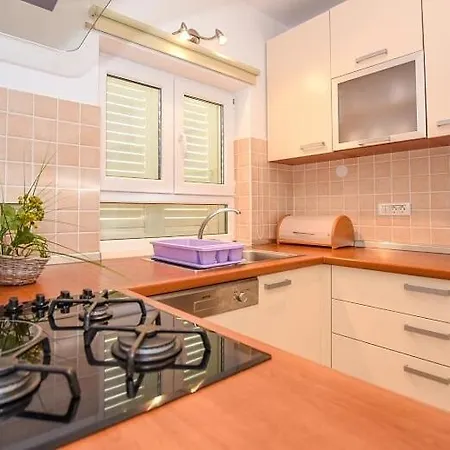 Apartament Mark *