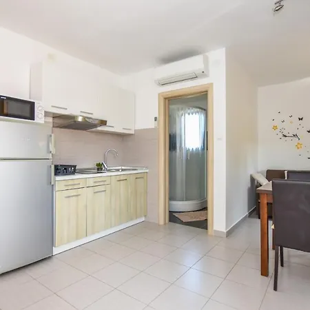 Apartament Mark *